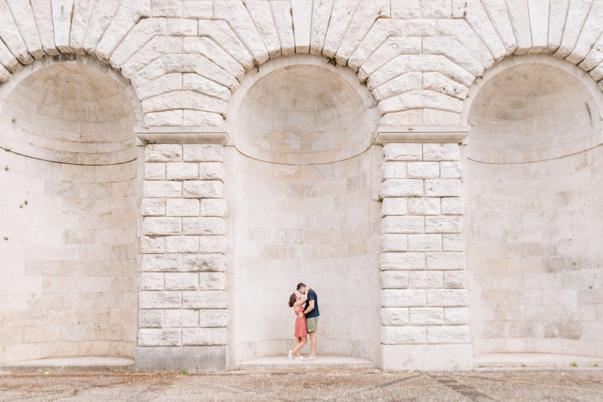 Surprise proposal photo session in Florence