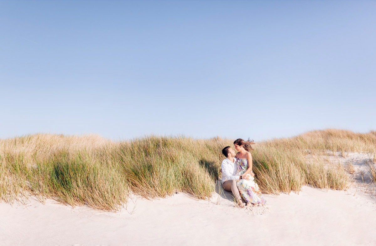 Beach engagement shooting in Tuscany