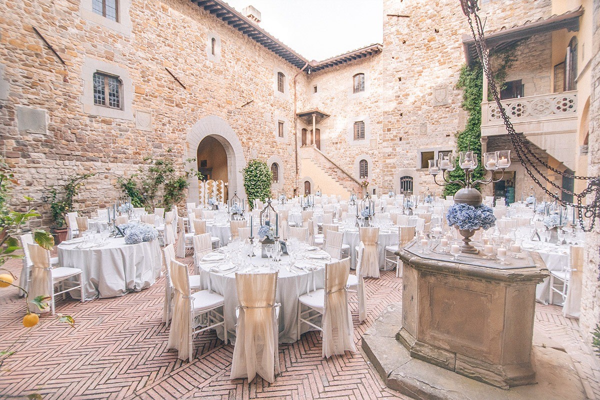 Elegant wedding venue details in Chianti